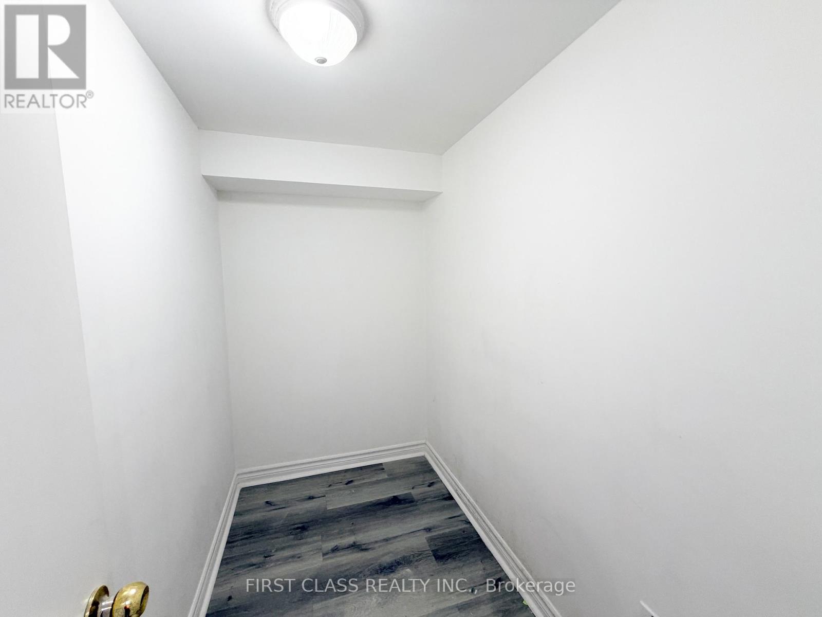 15 Leahann Drive, Toronto, Ontario  M1P 1B6 - Photo 18 - E13498378