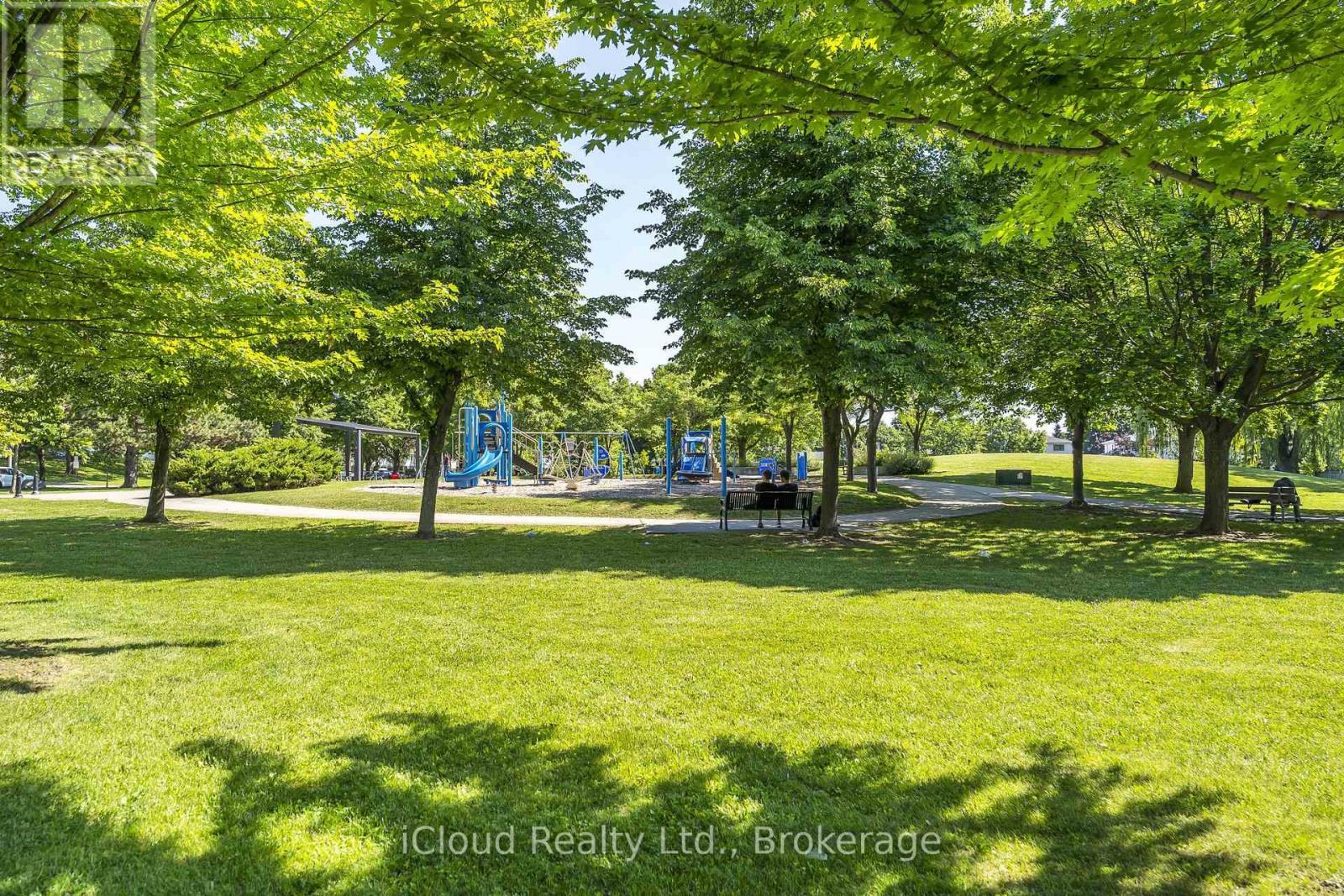 1704 Oberon Crescent, Mississauga, Ontario  L4X 2K8 - Photo 37 - W13490872