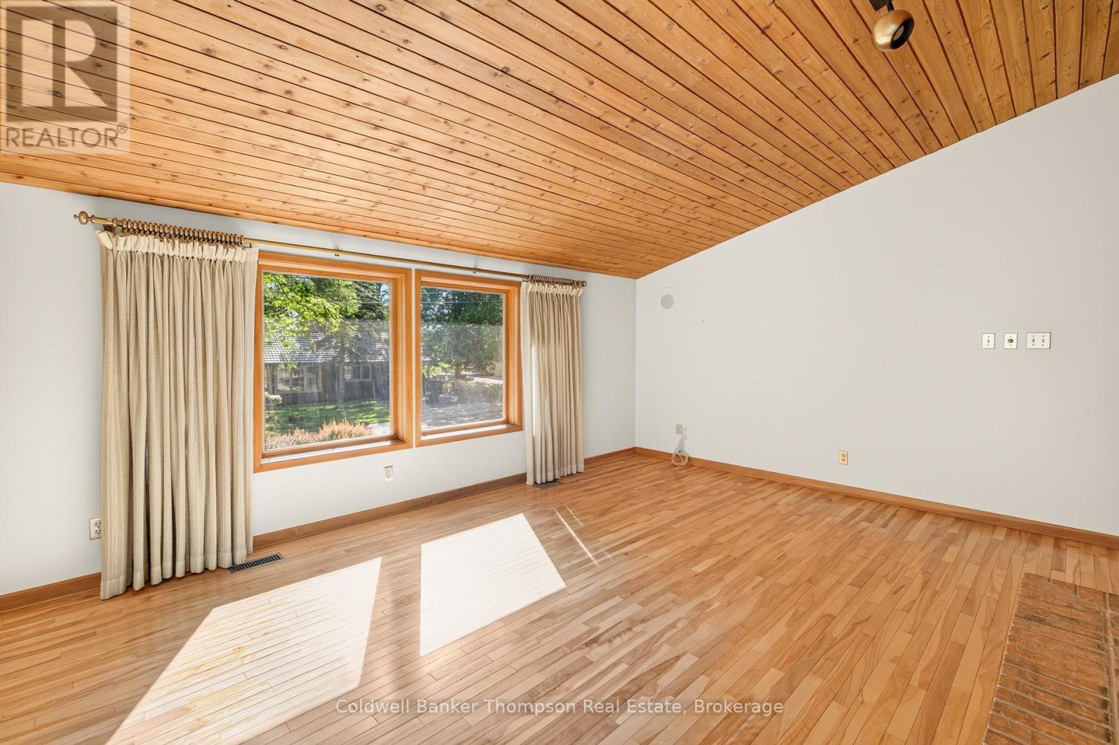 31 King Street, Huntsville, Ontario  P1H 1X6 - Photo 32 - X13497672