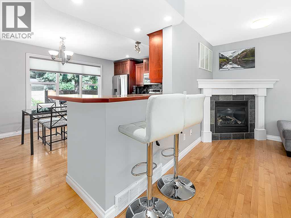 81 Somme Manor SW, Calgary, Alberta  T2T 6J3 - Photo 6 - A2323999