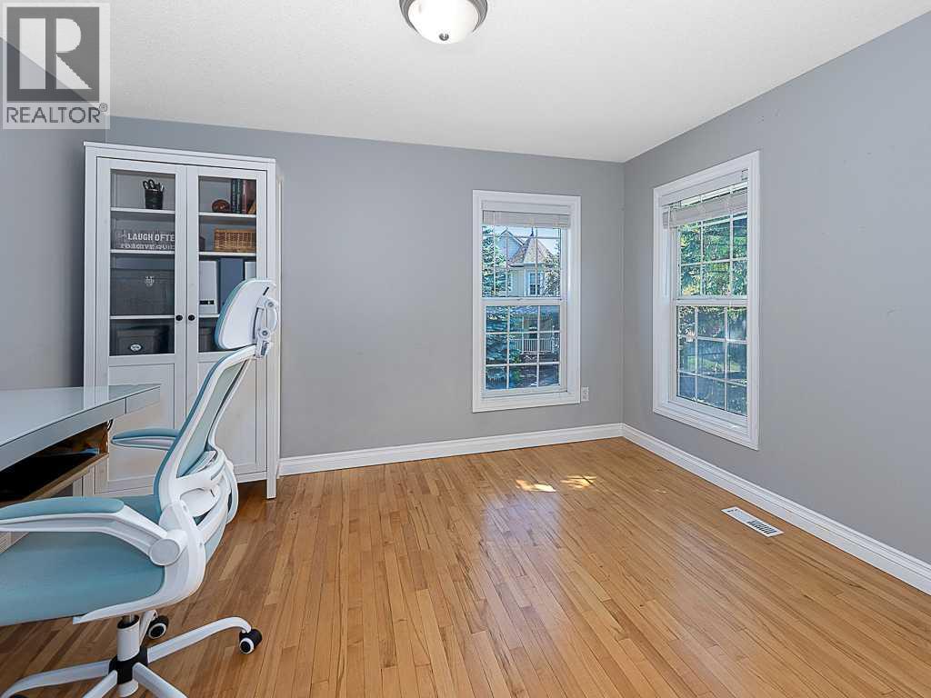 81 Somme Manor SW, Calgary, Alberta  T2T 6J3 - Photo 15 - A2323999