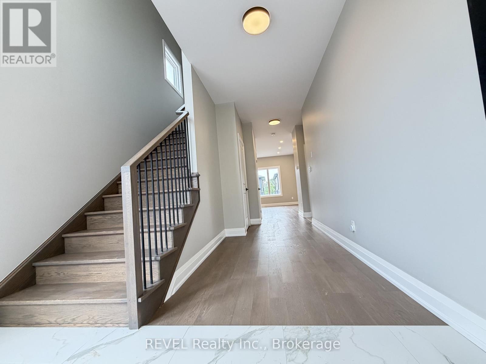6426 Sunshine Common, Niagara Falls, Ontario  L2G 0E4 - Photo 3 - X13498428