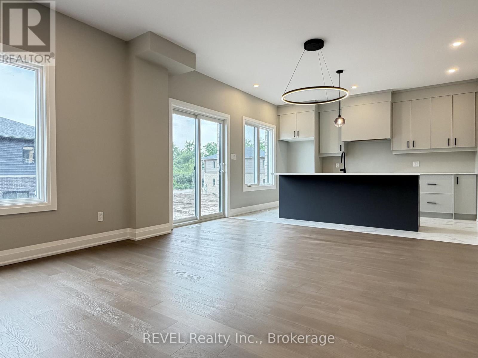 6426 Sunshine Common, Niagara Falls, Ontario  L2G 0E4 - Photo 6 - X13498428