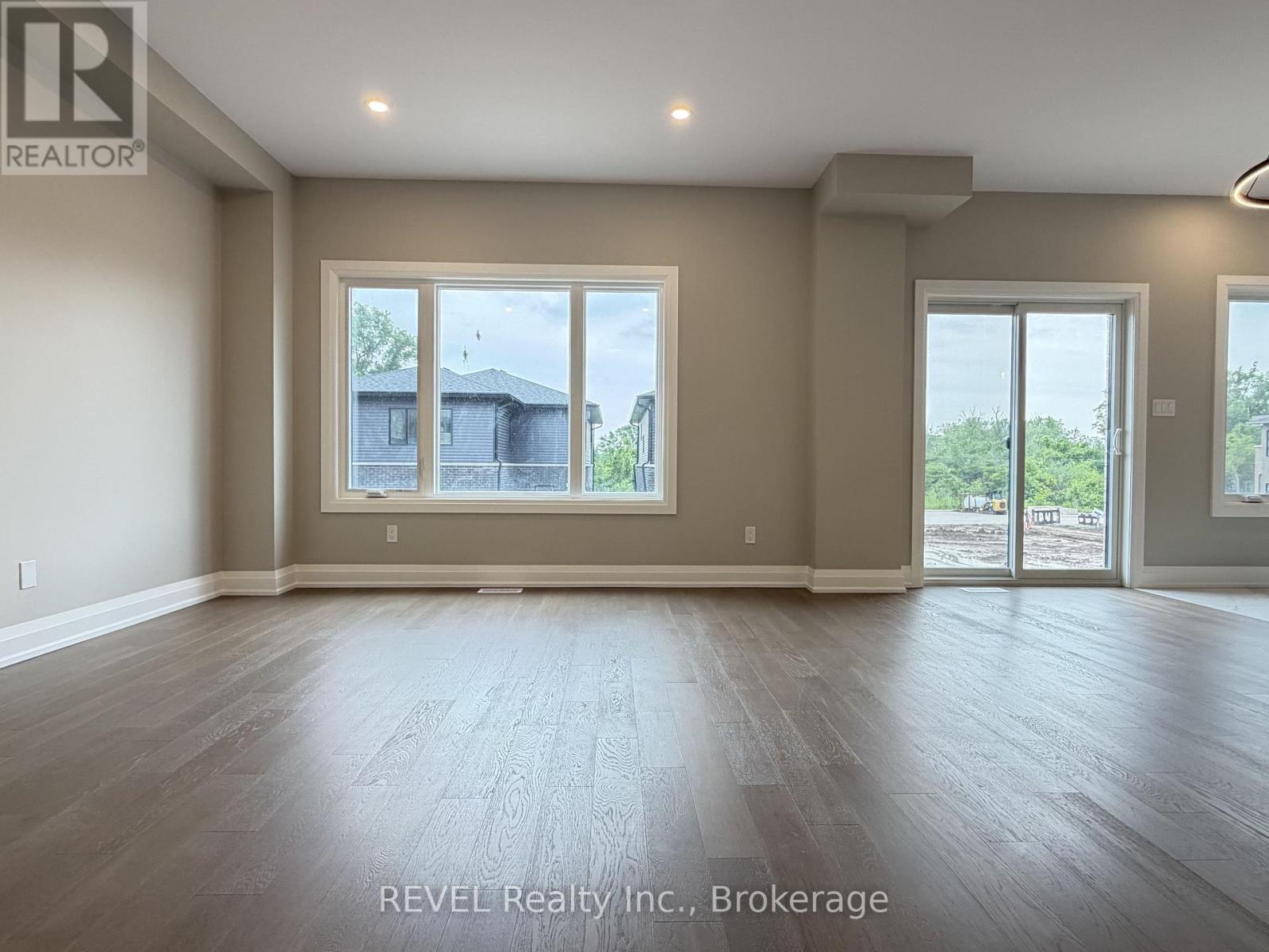 6426 Sunshine Common, Niagara Falls, Ontario  L2G 0E4 - Photo 5 - X13498428