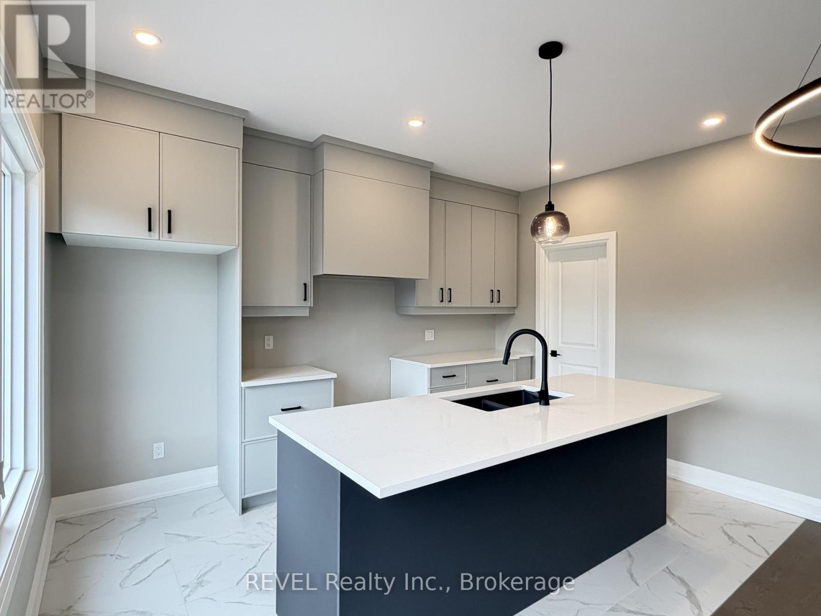 6426 Sunshine Common, Niagara Falls, Ontario  L2G 0E4 - Photo 8 - X13498428