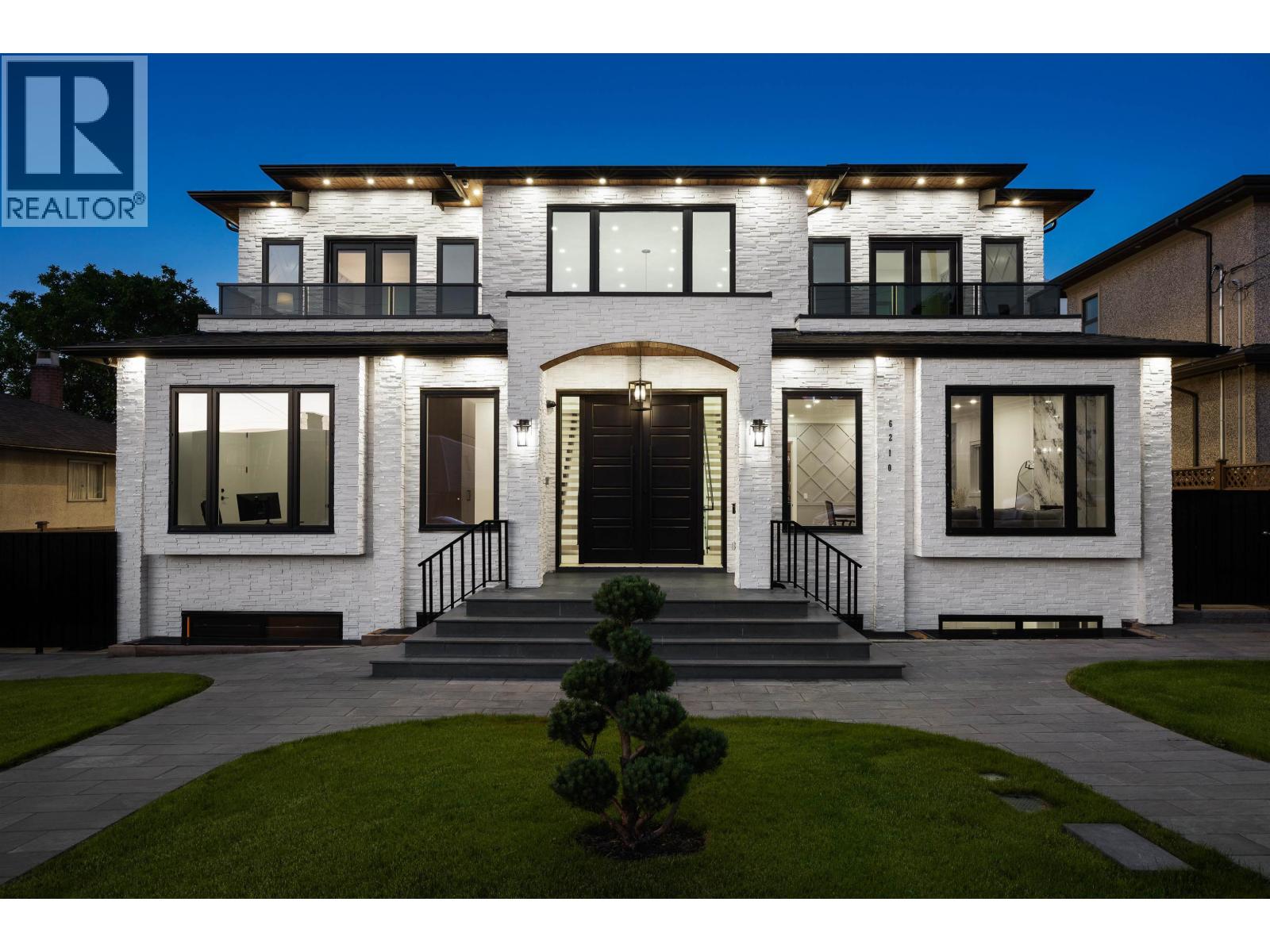 6210 PEARL AVENUE, burnaby, British Columbia