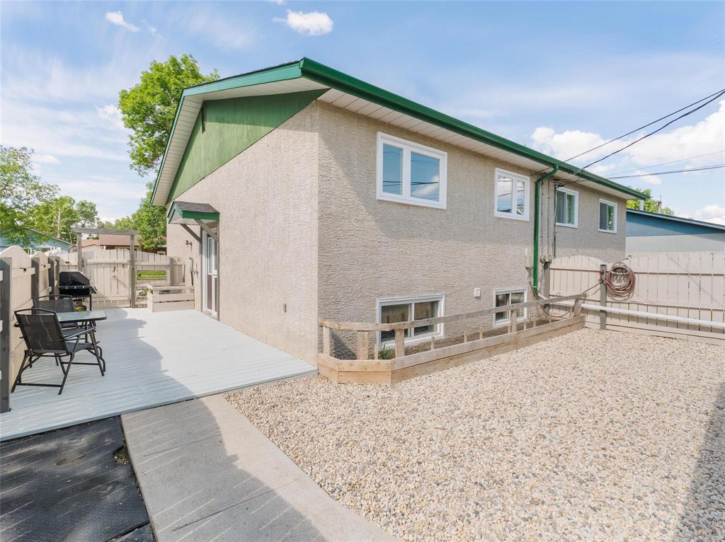 304 Dowling Avenue E, Winnipeg, Manitoba  R2C 3K7 - Photo 30 - 202615127
