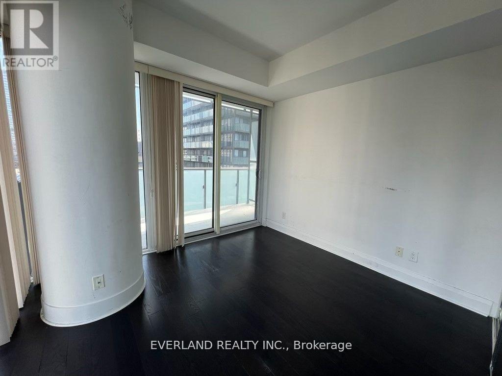 1709 - 65 St Mary Street, Toronto, Ontario  M5S 0A6 - Photo 2 - C13498504