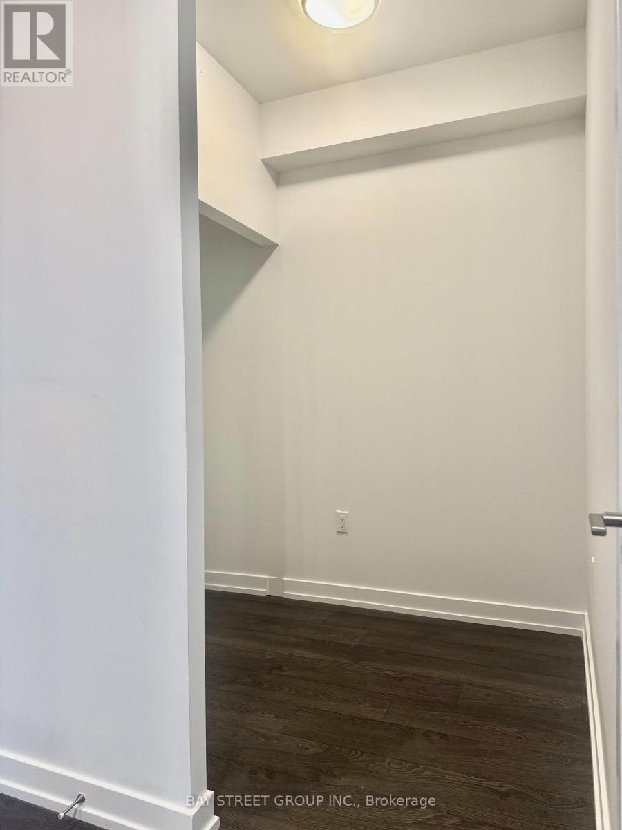 S3005 - 8 Olympic Garden Drive, Toronto, Ontario  M2M 0B9 - Photo 6 - C13498500