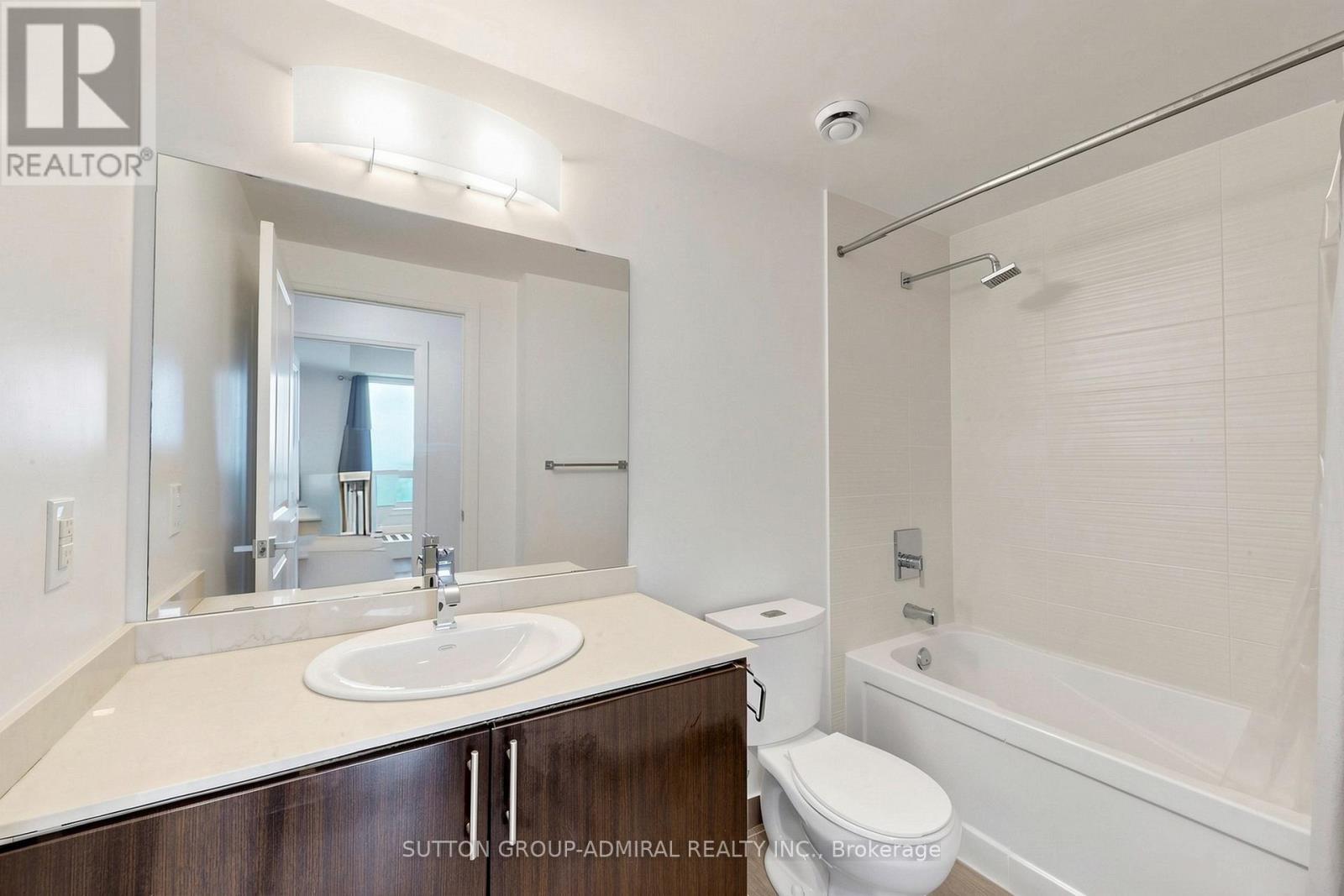 2703 - 7171 Yonge Street, Markham, Ontario  L3T 0C5 - Photo 13 - N13498492