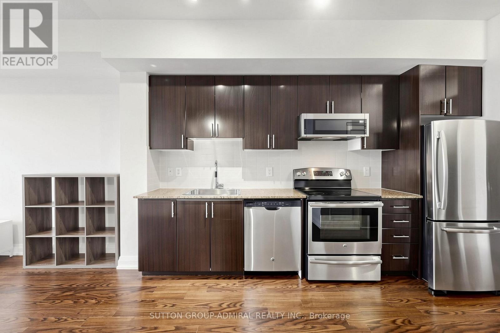 2703 - 7171 Yonge Street, Markham, Ontario  L3T 0C5 - Photo 7 - N13498492