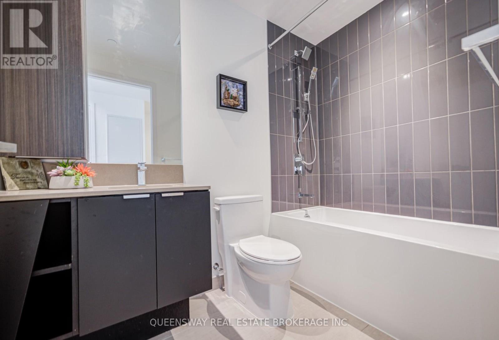 2709 - 3883 Quartz Road, Mississauga, Ontario  L5B 0M4 - Photo 14 - W13498490