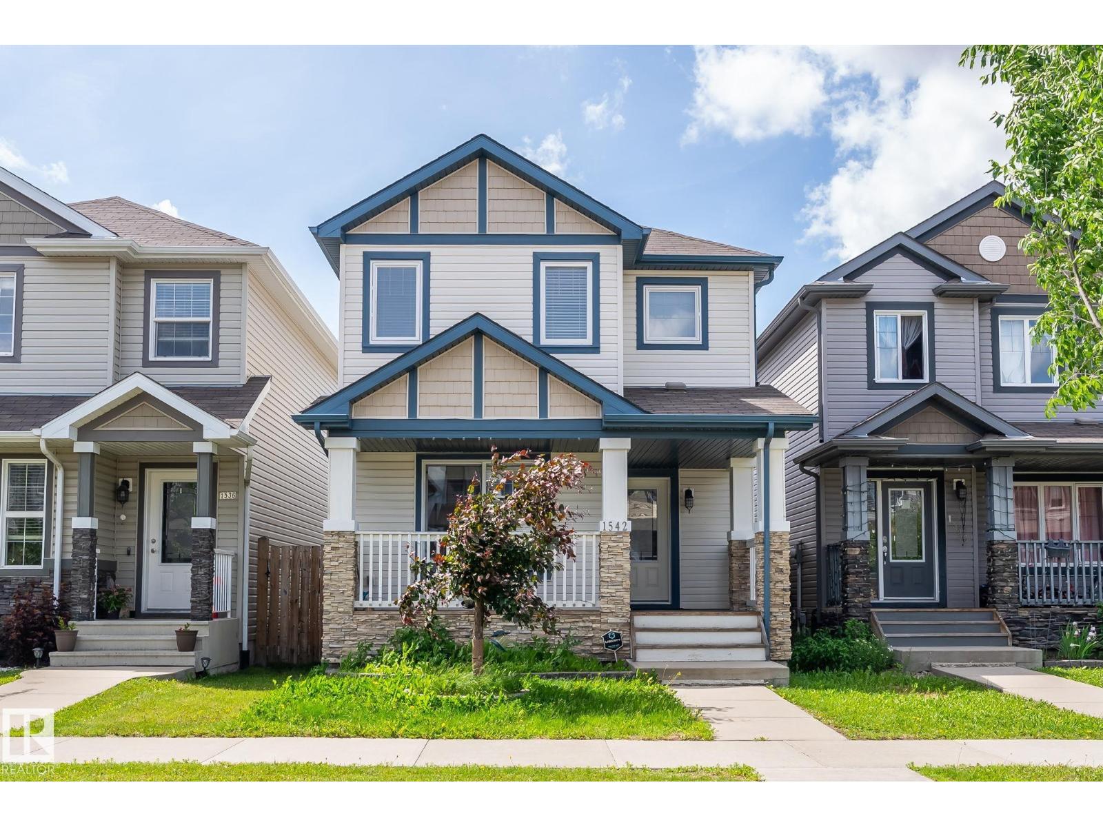 1542 33A ST NW NW, Edmonton, Alberta