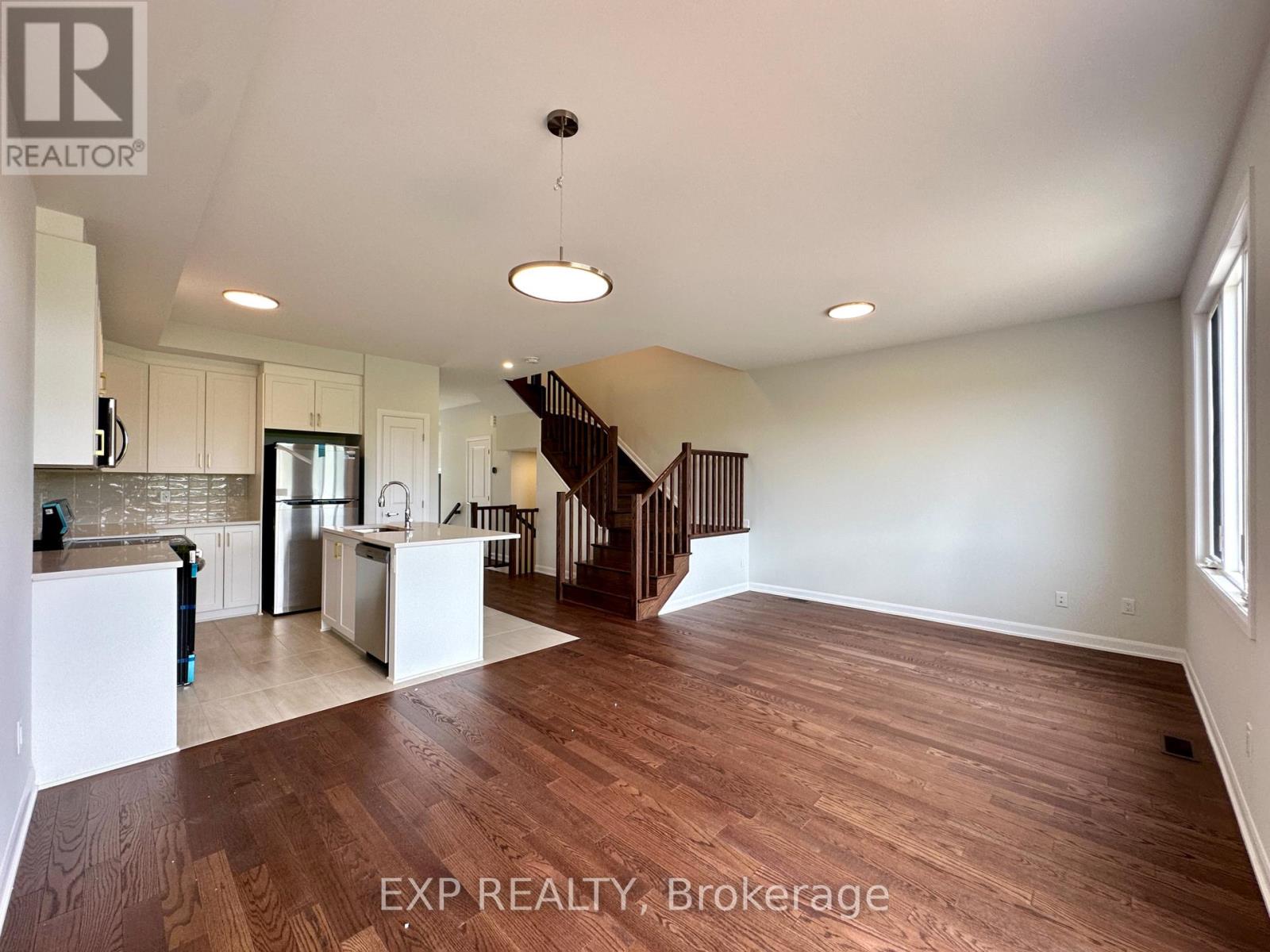 257 Bankside Way, Ottawa, Ontario  K2J 7M9 - Photo 5 - X13498518