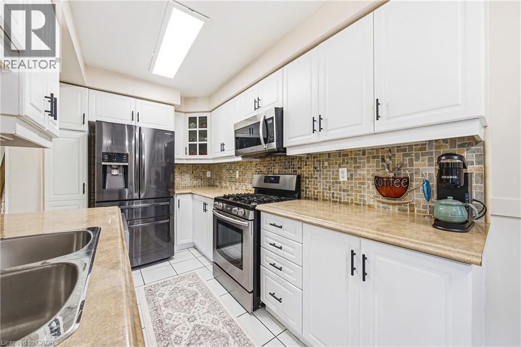 1000 Upper Paradise Road Unit# 8, Hamilton, Ontario  L9B 2S7 - Photo 10 - 40842735