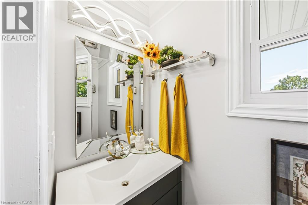 1000 Upper Paradise Road Unit# 8, Hamilton, Ontario  L9B 2S7 - Photo 14 - 40842735