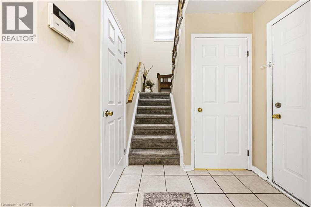 1000 Upper Paradise Road Unit# 8, Hamilton, Ontario  L9B 2S7 - Photo 15 - 40842735