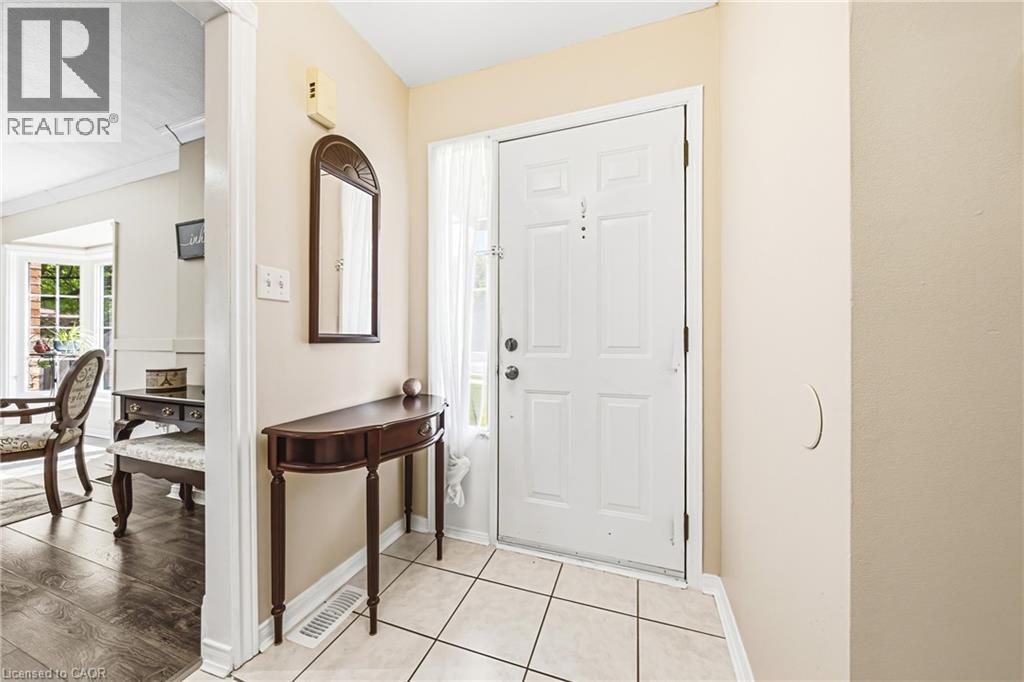 1000 Upper Paradise Road Unit# 8, Hamilton, Ontario  L9B 2S7 - Photo 5 - 40842735