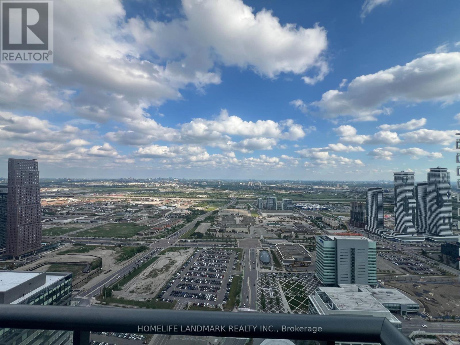 5708 - 950 PORTAGE PARKWAY, Vaughan, Ontario