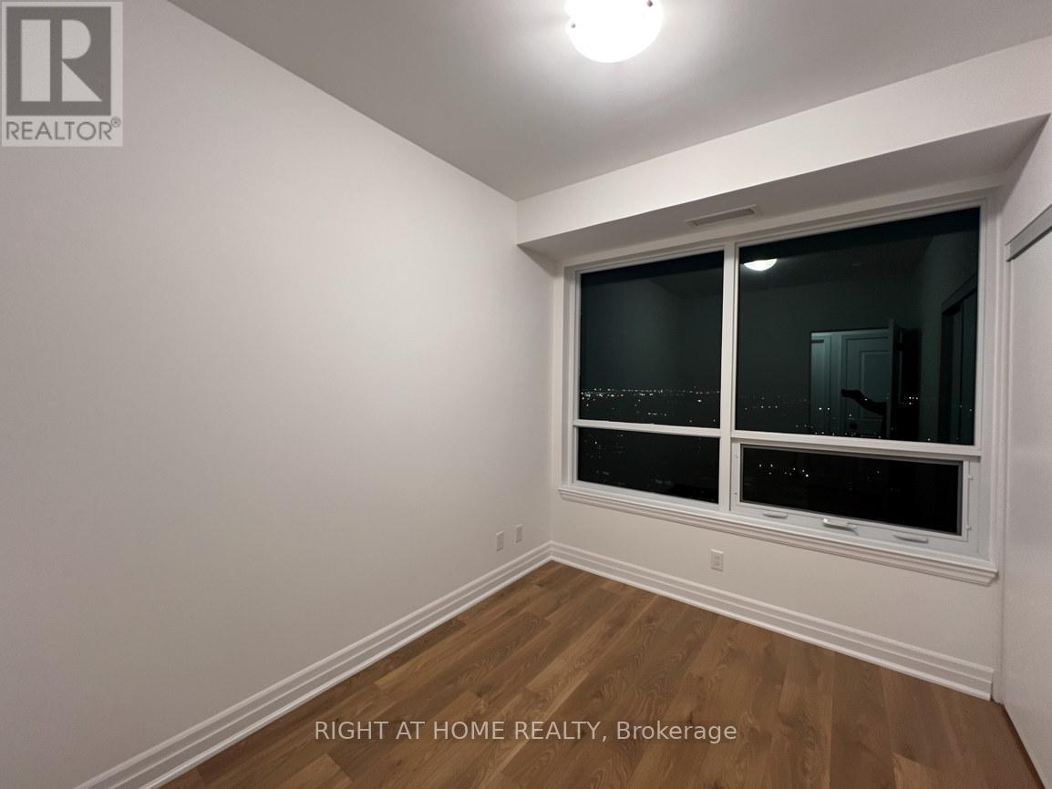 30 Elm Drive W, Mississauga, Ontario  L5B 0N6 - Photo 9 - W13498514