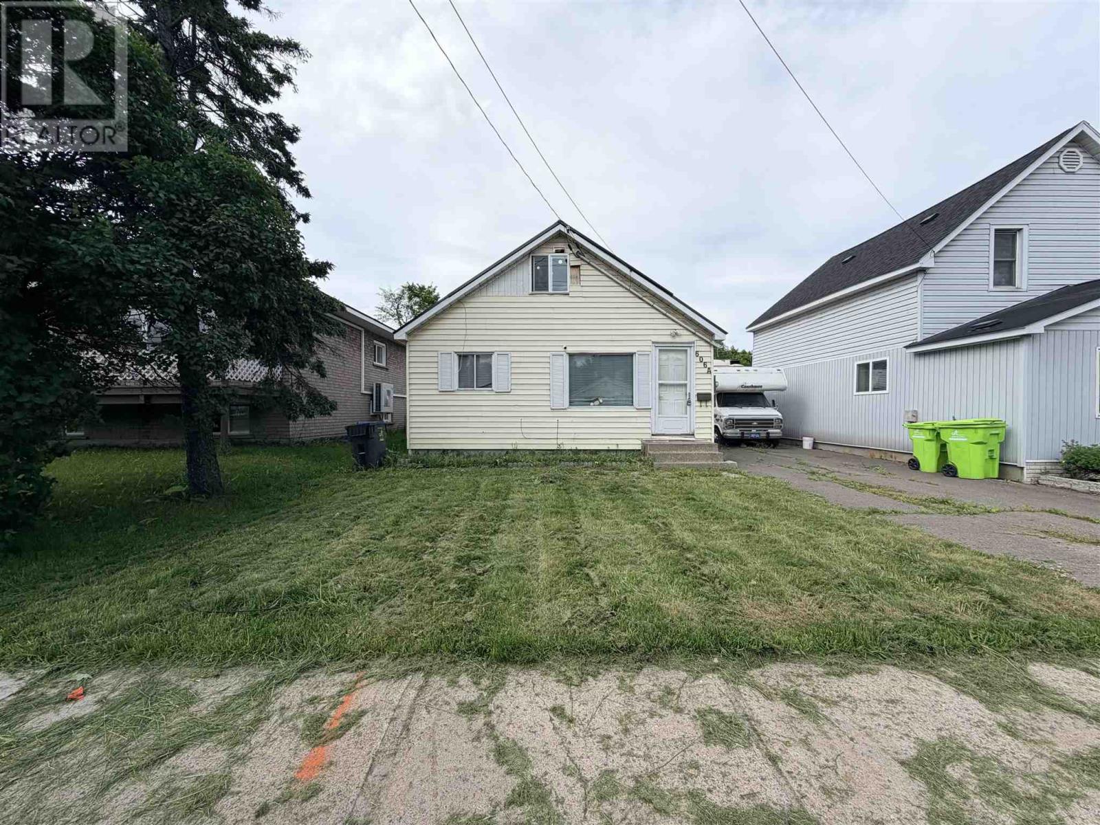 606A Douglas ST, Sault Ste. Marie, Ontario