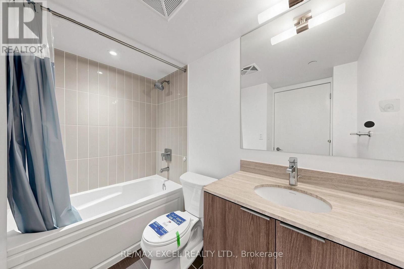 1408 - 955 Bay Street, Toronto, Ontario  M5S 0C6 - Photo 22 - C13498568