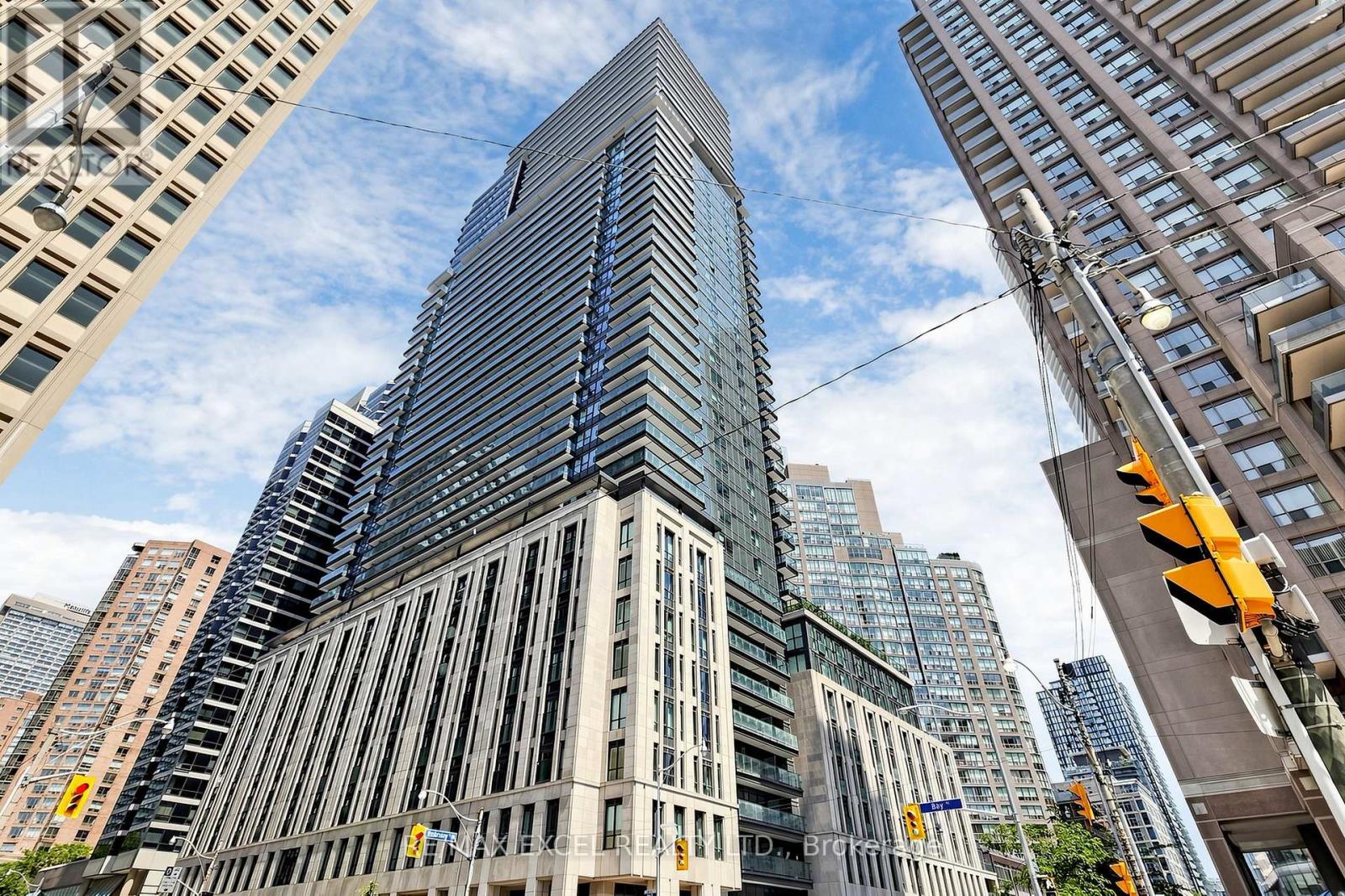 1408 - 955 BAY STREET, Toronto, Ontario