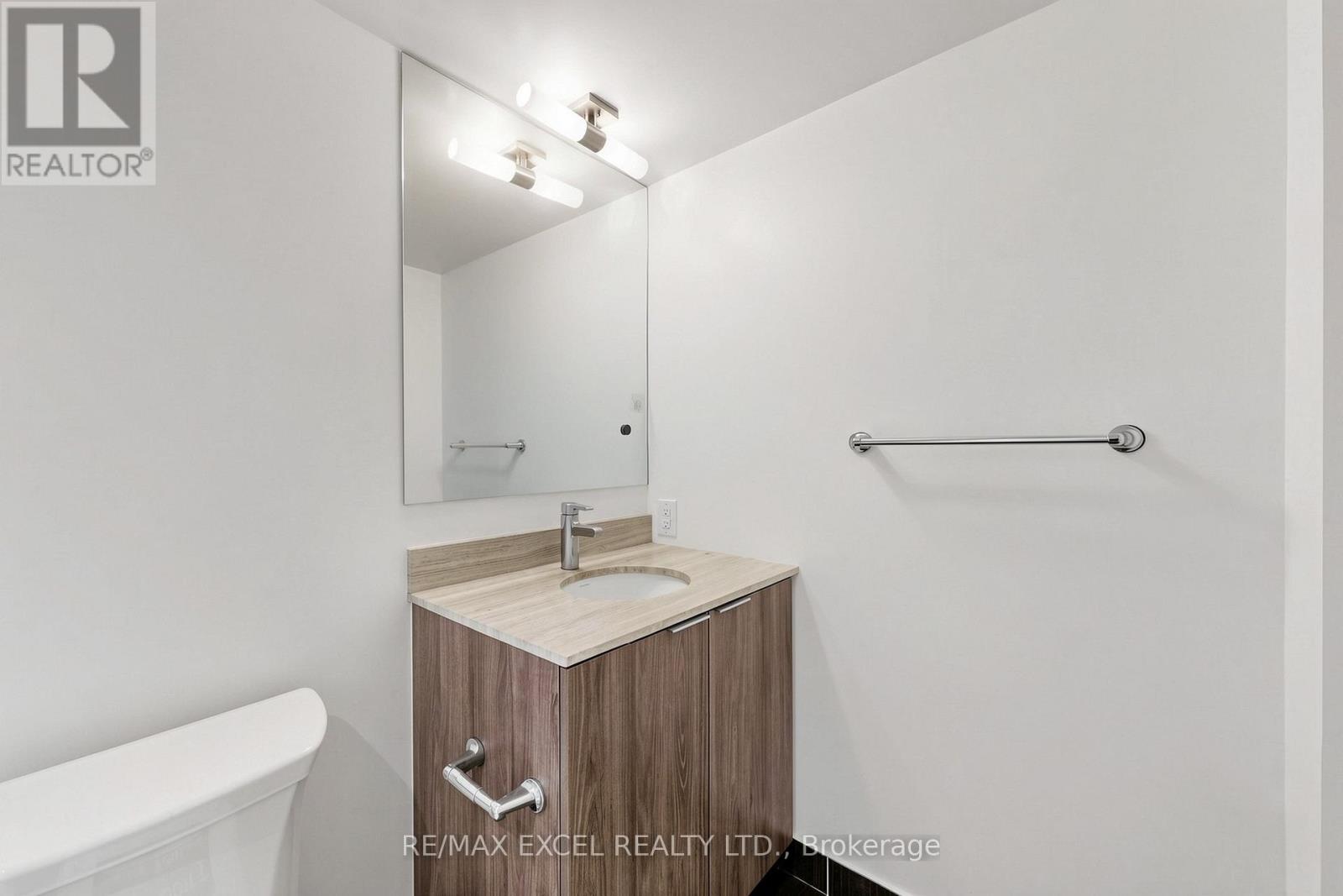 1408 - 955 Bay Street, Toronto, Ontario  M5S 0C6 - Photo 24 - C13498568