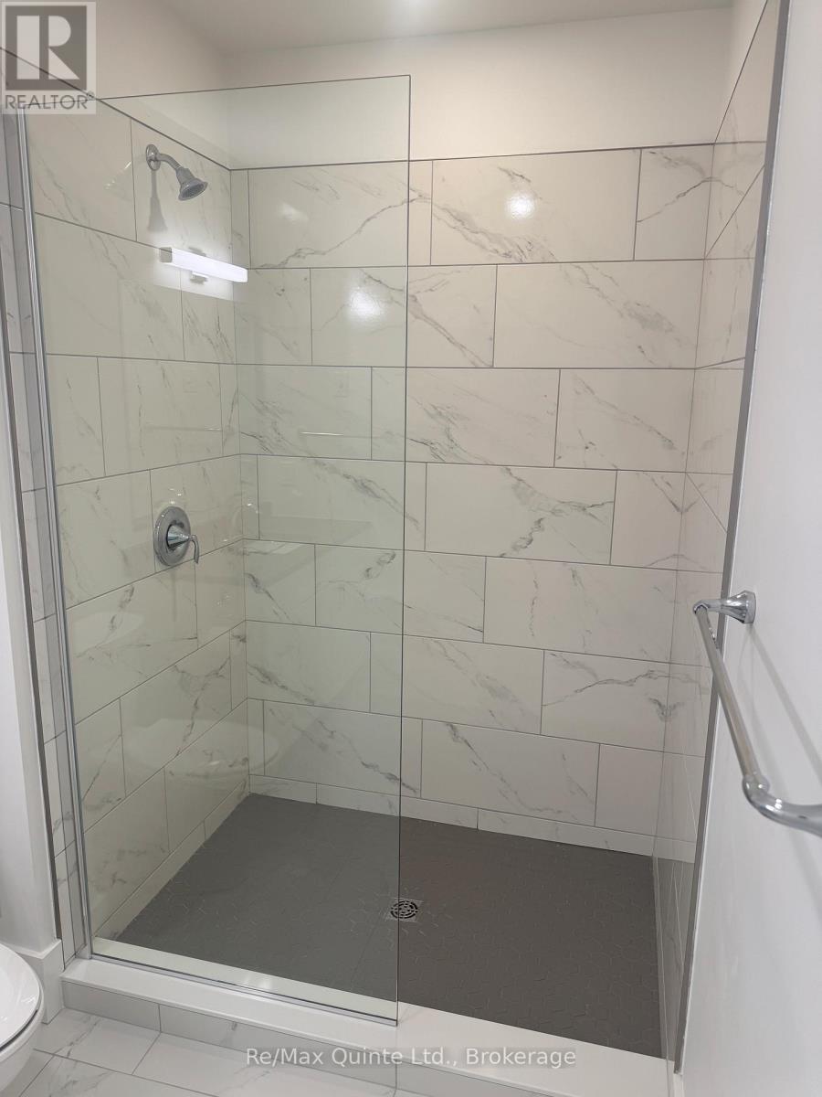 102 - 12 Clara Drive, Prince Edward County, Ontario  K0K 2T0 - Photo 14 - X13493414