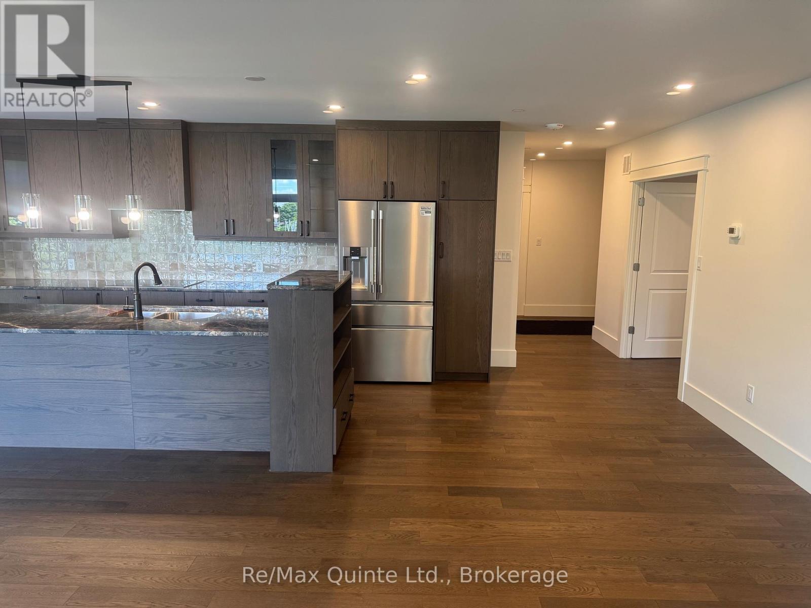 102 - 12 Clara Drive, Prince Edward County, Ontario  K0K 2T0 - Photo 3 - X13493414