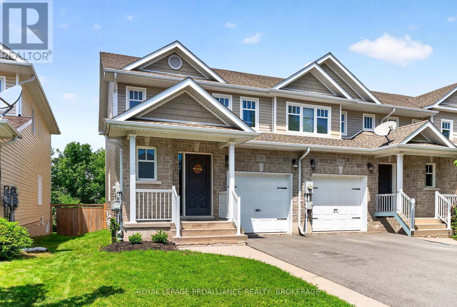 1571 CRIMSON CRESCENT, Kingston, Ontario