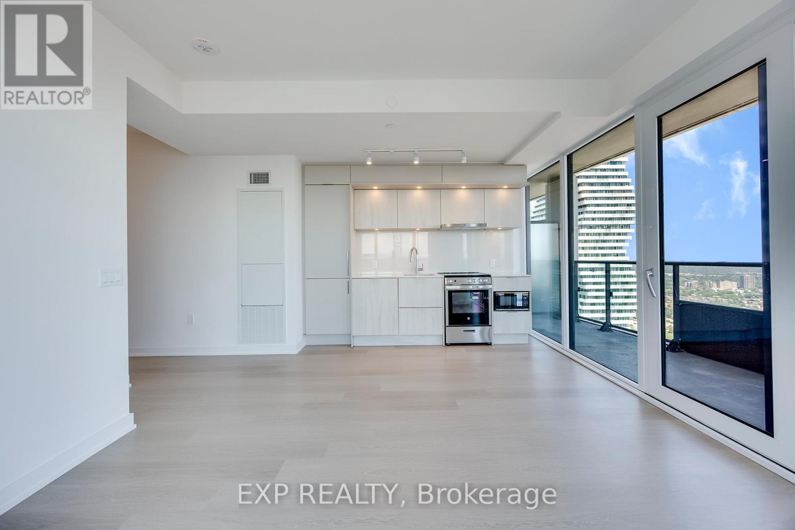 4511 - 448 Burnhamthorpe Road, Mississauga, Ontario  L5B 0R4 - Photo 10 - W13487924