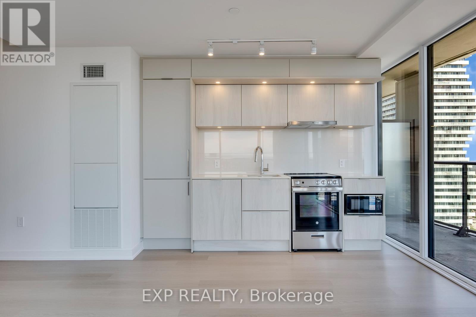 4511 - 448 Burnhamthorpe Road, Mississauga, Ontario  L5B 0R4 - Photo 13 - W13487924