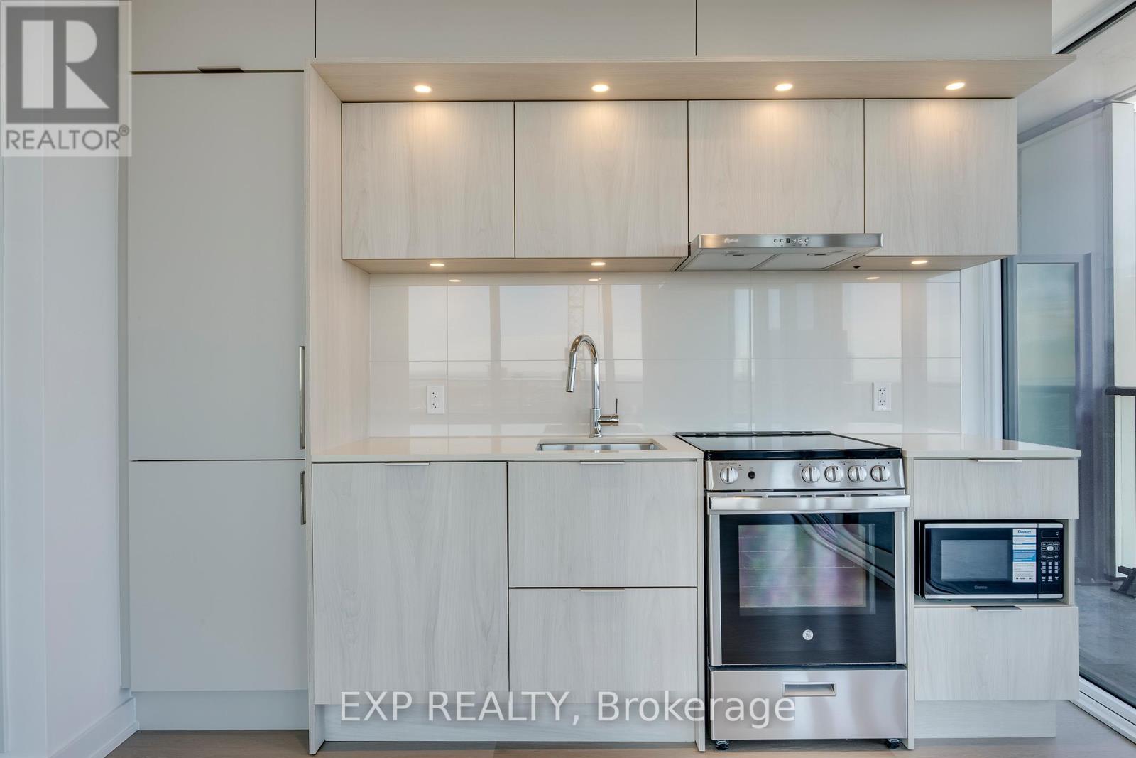 4511 - 448 Burnhamthorpe Road, Mississauga, Ontario  L5B 0R4 - Photo 14 - W13487924