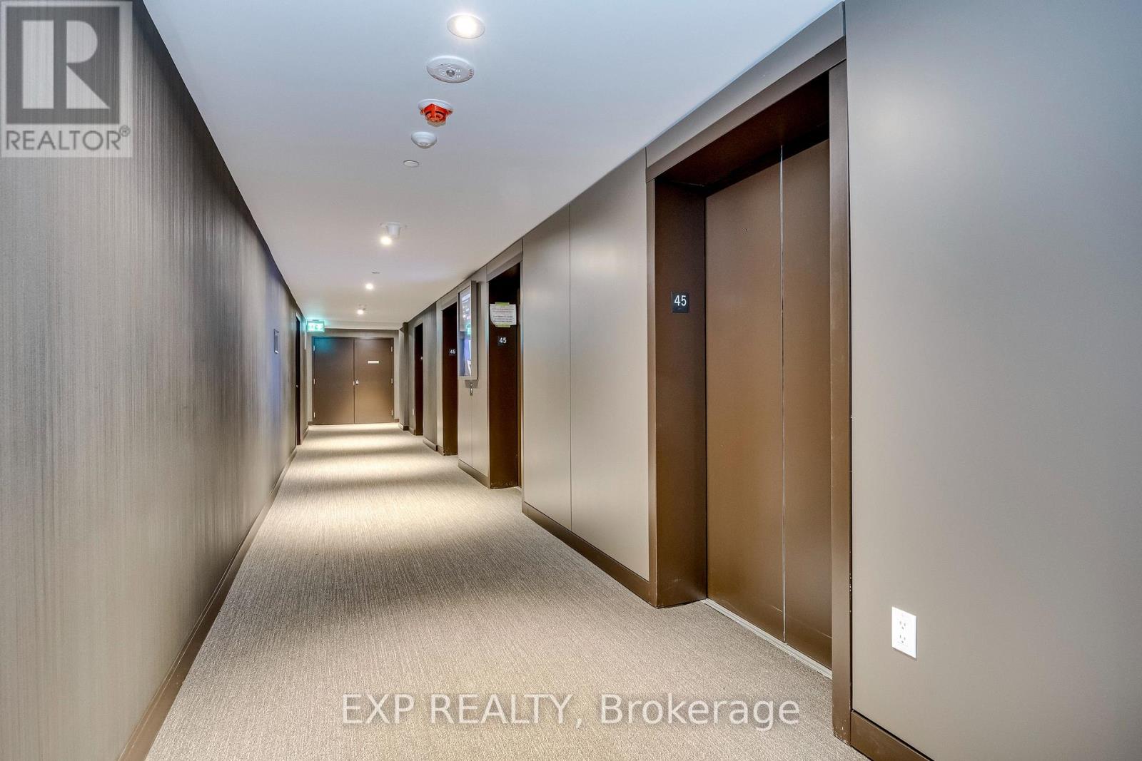 4511 - 448 Burnhamthorpe Road, Mississauga, Ontario  L5B 0R4 - Photo 5 - W13487924