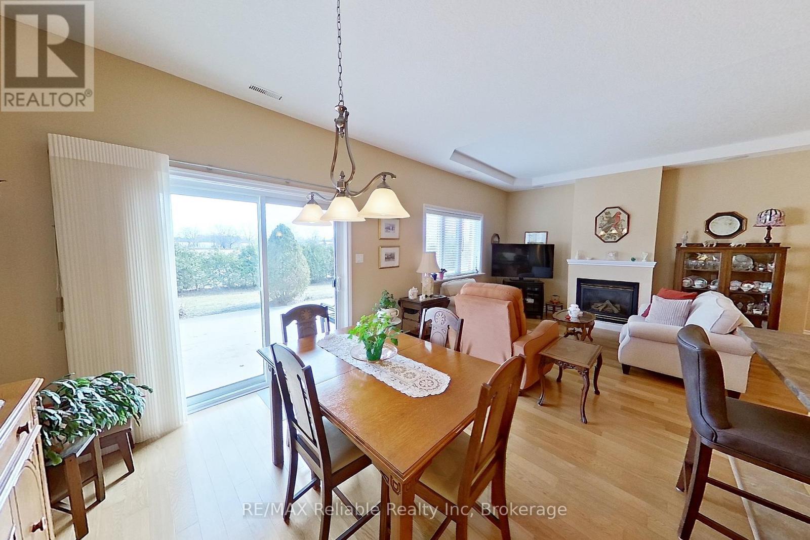 15 Bayfield Mews Lane, Bluewater, Ontario  N0M 1G0 - Photo 21 - X12887498
