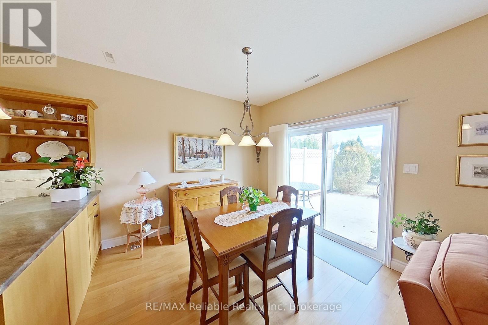 15 Bayfield Mews Lane, Bluewater, Ontario  N0M 1G0 - Photo 19 - X12887498