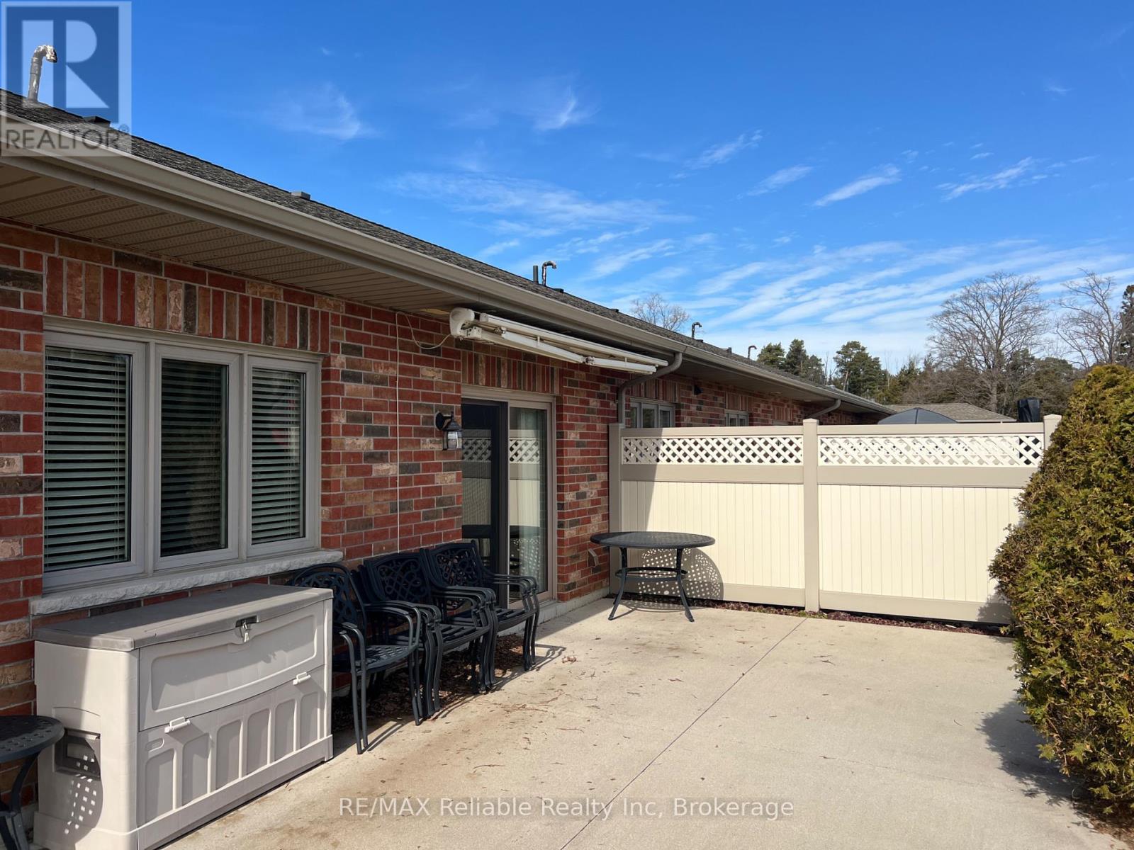 15 Bayfield Mews Lane, Bluewater, Ontario  N0M 1G0 - Photo 32 - X12887498
