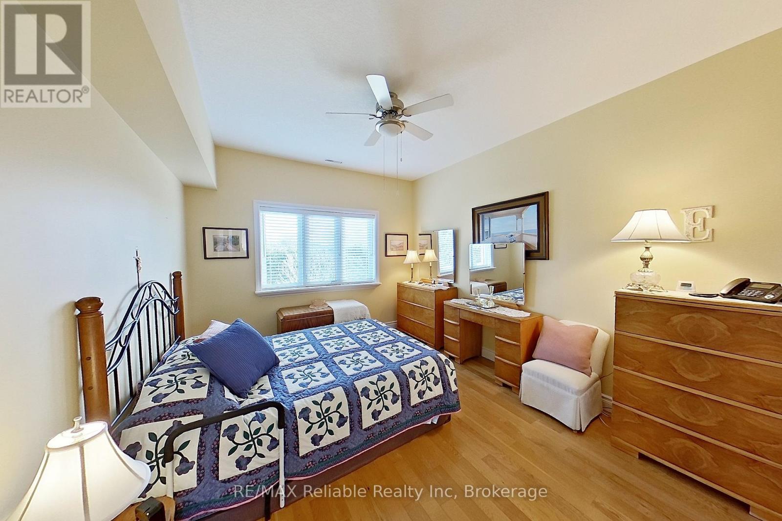 15 Bayfield Mews Lane, Bluewater, Ontario  N0M 1G0 - Photo 22 - X12887498