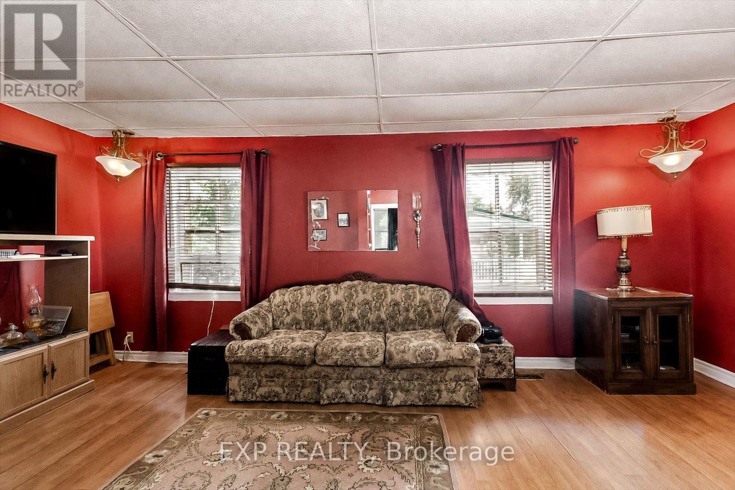 181 Union Street, Central Elgin, Ontario  N0L 1B0 - Photo 4 - X13498624