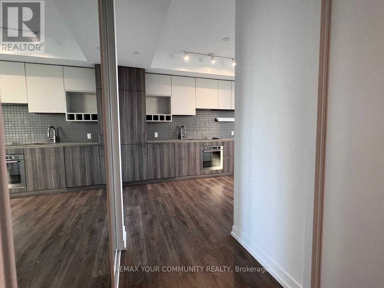 2611 - 898 Portage Parkway, Vaughan, Ontario  L4K 0J6 - Photo 10 - N13498630