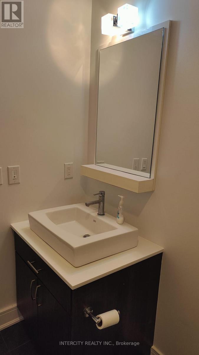 804 - 9205 Yonge Street N, Richmond Hill, Ontario  L4C 1V5 - Photo 9 - N13498636