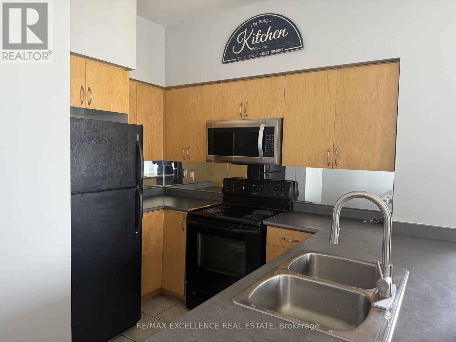 3306 - 388 Prince Of Wales Drive, Mississauga, Ontario  L5B 0A1 - Photo 4 - W13498606