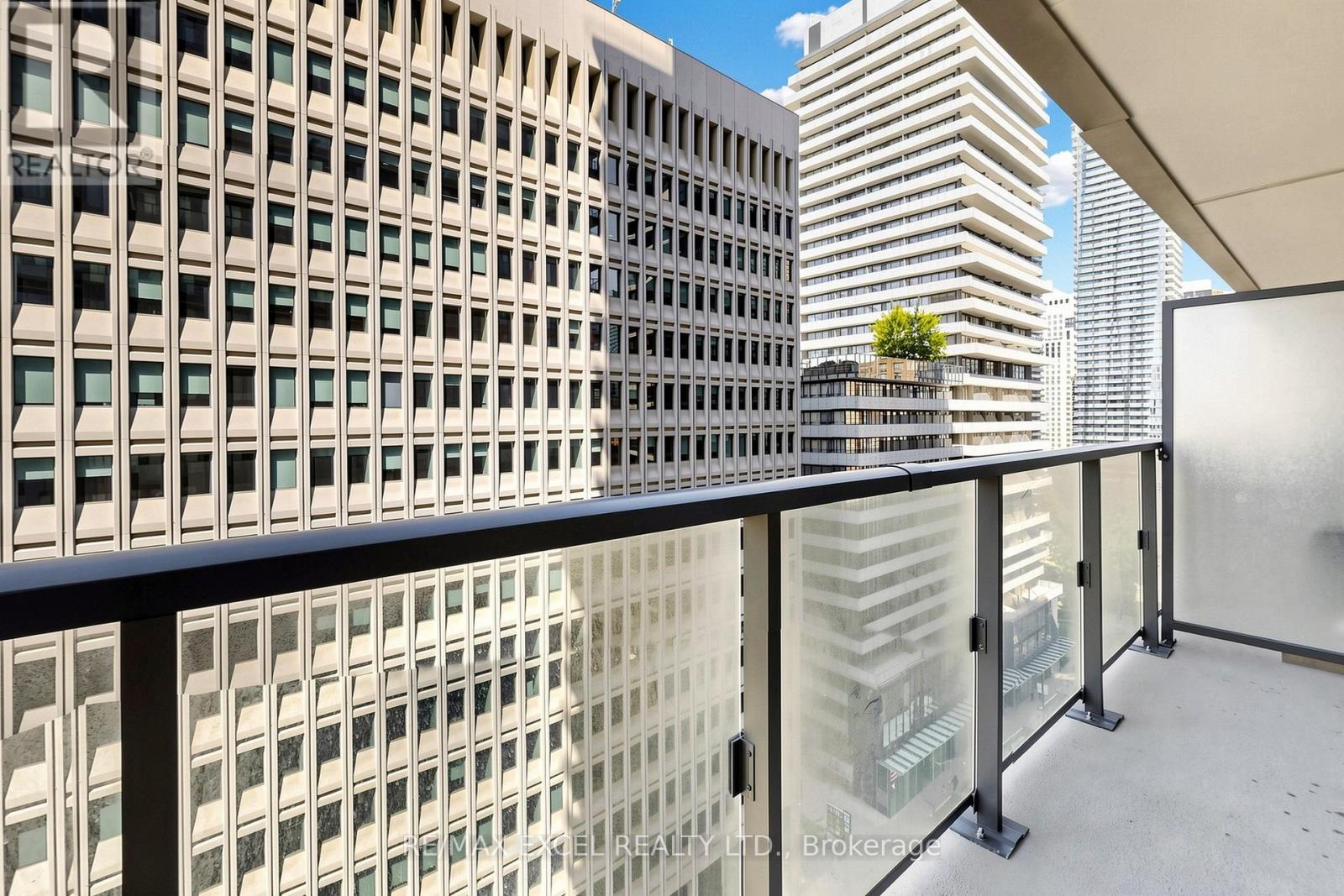 1408 - 955 Bay Street, Toronto, Ontario  M5S 0C6 - Photo 28 - C13498568