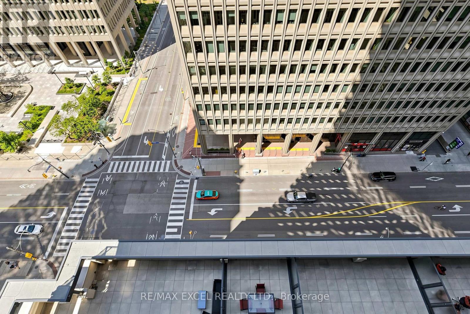 1408 - 955 Bay Street, Toronto, Ontario  M5S 0C6 - Photo 31 - C13498568