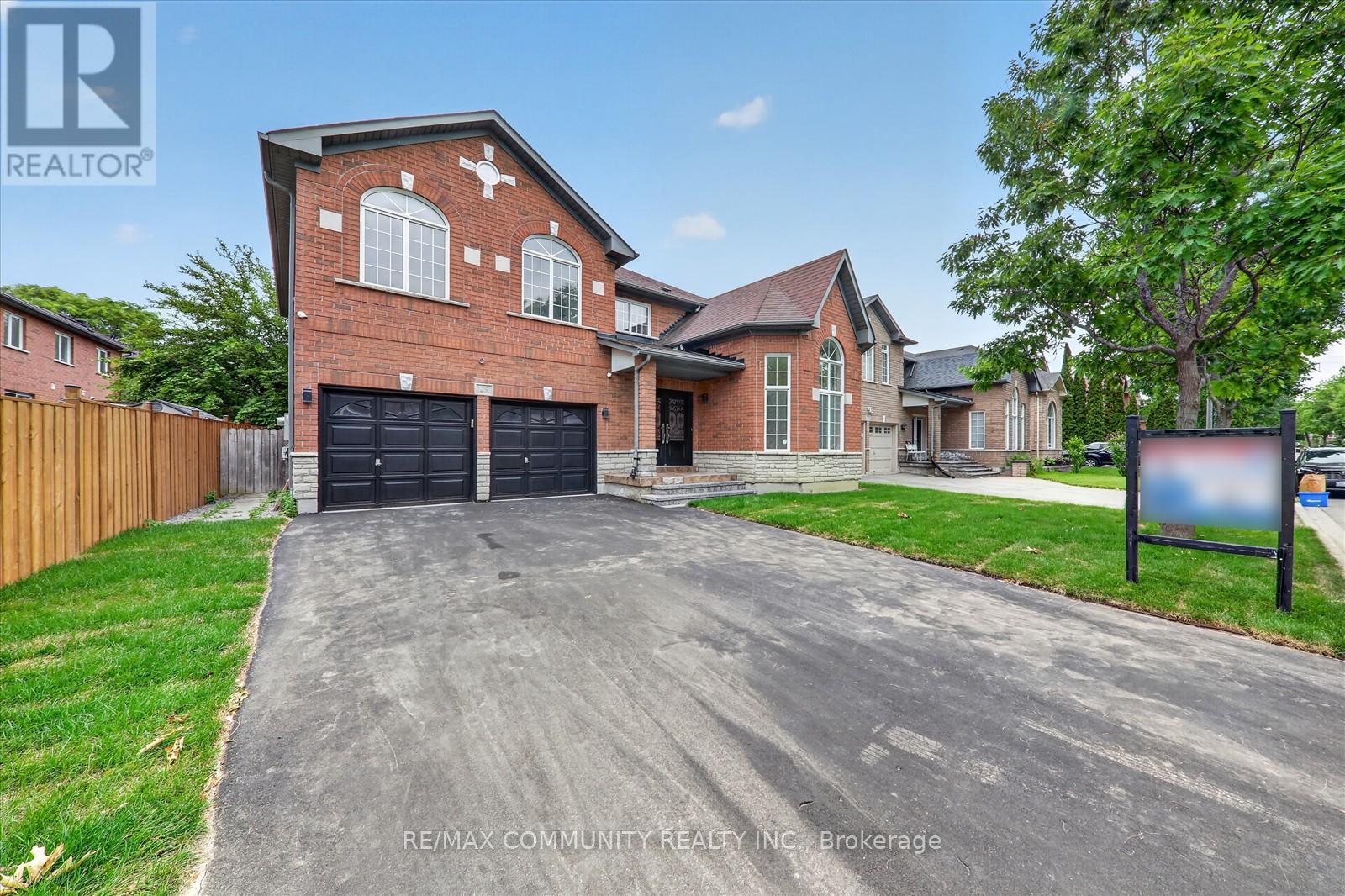 29 River Forest Street W, Markham, Ontario  L3S 4H4 - Photo 4 - N13483800