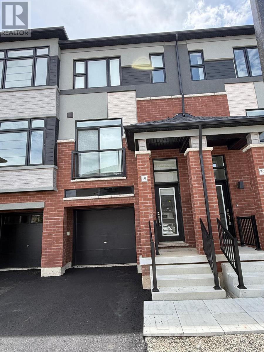 19 - 313 CONKLIN RD ROAD, Brantford, Ontario