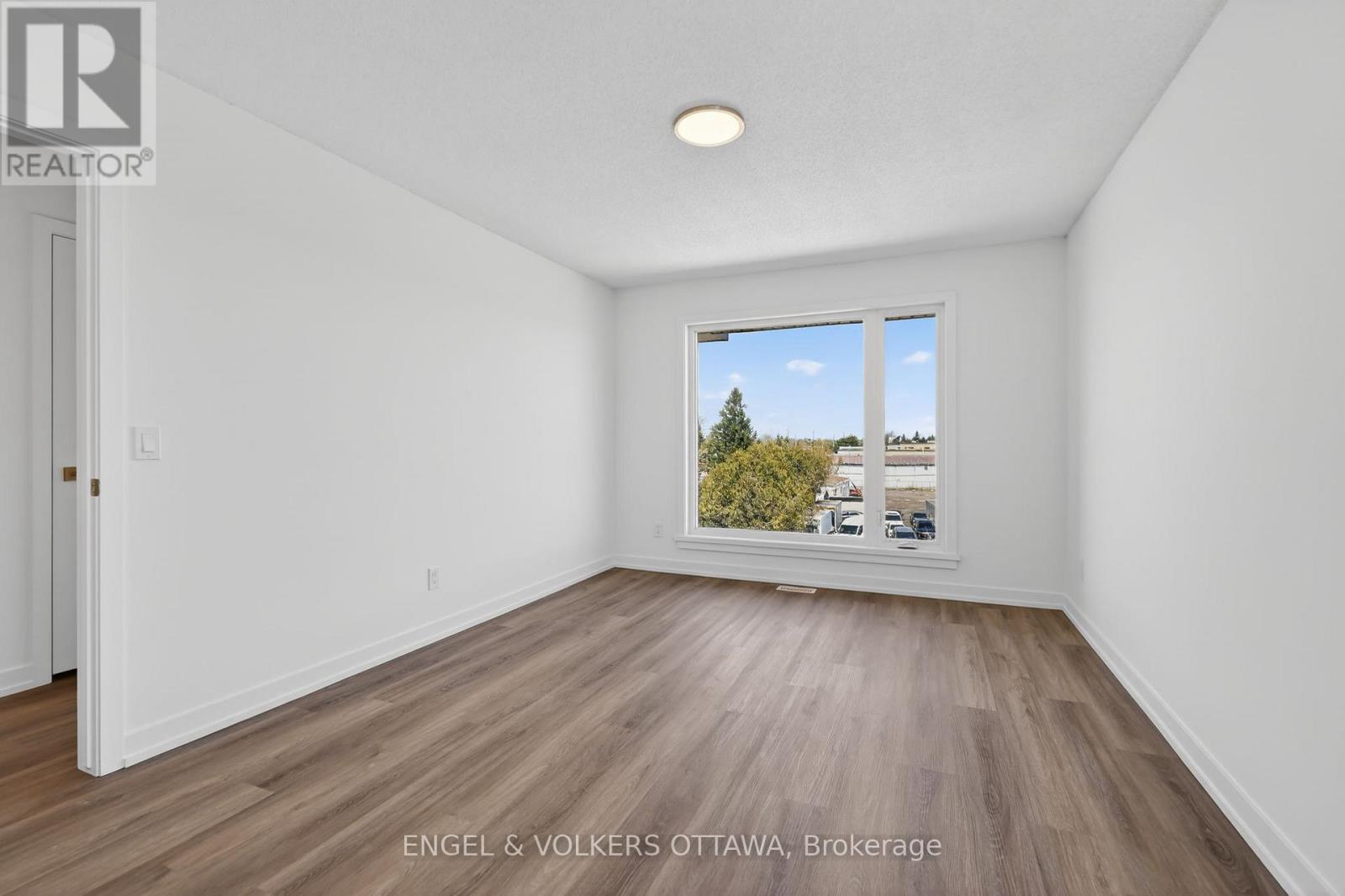 110 Stardust Private, Ottawa, Ontario  K1T 3W6 - Photo 29 - X13498642