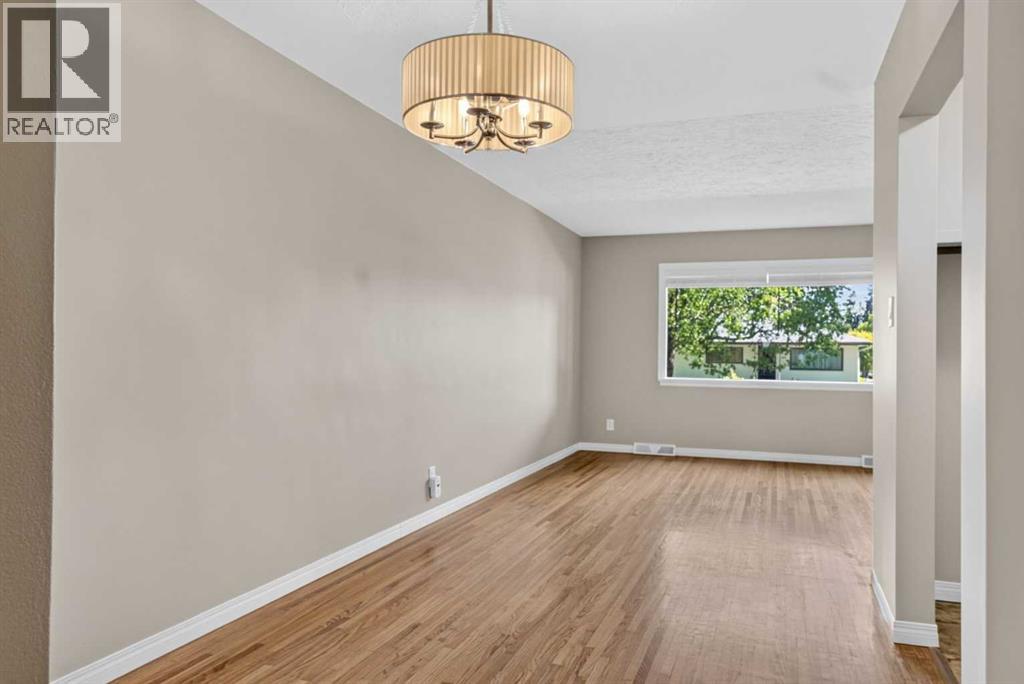 136 41 Avenue Nw, Calgary, Alberta  T2K 0G6 - Photo 5 - A2324599