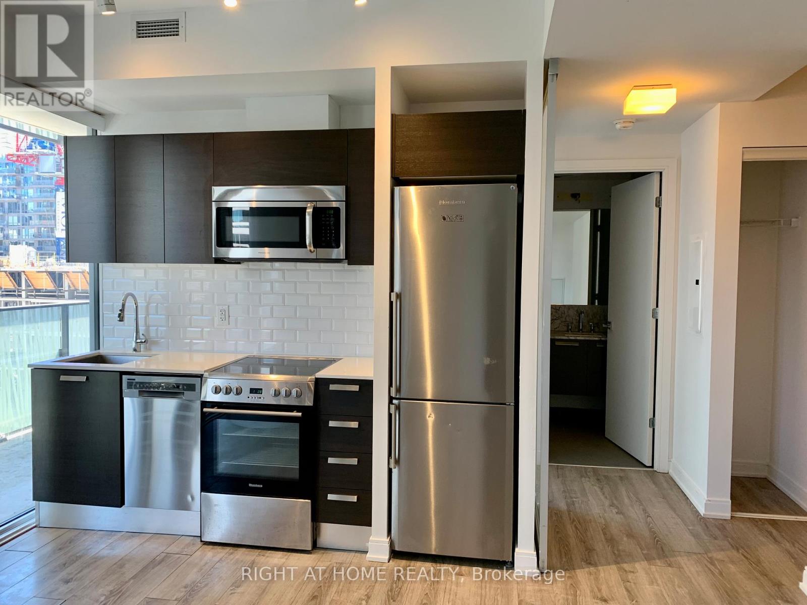 1201 - 42 CHARLES STREET E, Toronto, Ontario